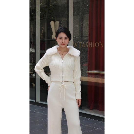 Faux Fur Lapel Collar Knit Cardigan Faux Fur Lapel Collar Knit Cardigan